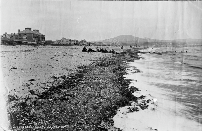 Postcard entited 'West Beach, Leven'