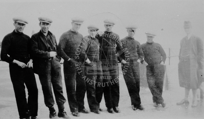 Group of eight men, Cellardyke.
