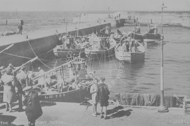 Boats in Port Seton harbour