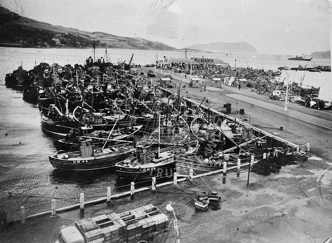 East and west coast boats in harbour, Campbeltown